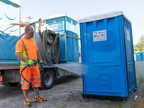 TS-Nord Toiletten Mietservice für Baustellen und Veranstaltungen Titel 03